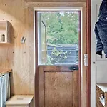 Charming Log House In Asserbo's Nature 別荘