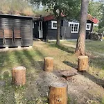 別荘 Charming Log House In Asserbo's Nature *