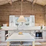 Charming Log House In Asserbo's Nature 別荘 *