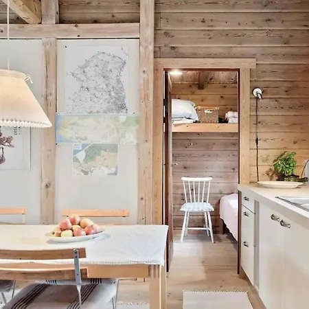 Ferienhaus Charming Log House In Asserbo's Nature *
