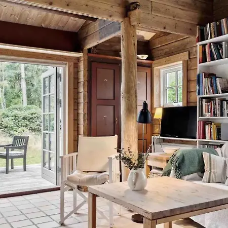 Charming Log House In Asserbo's Nature Ferienhaus Frederiksværk